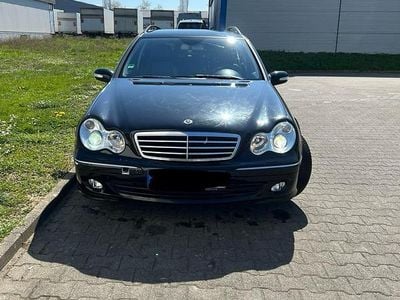Mercedes C220