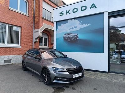 Usata Skoda Superb SportLine 200 CV (147 kW) 2023 Grigio Station wagon