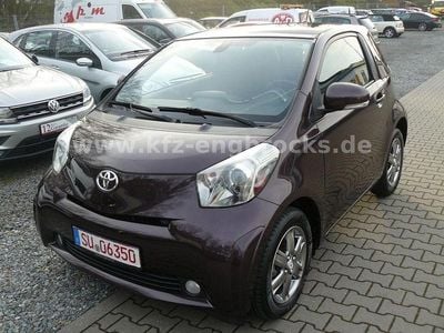 Gebraucht Toyota iQ 68 PS (50 kW) 2009 Braun Kleinwagen
