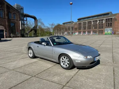 Usata Mazda MX5 116 CV (85 kW) 1993 Argento Cabrio