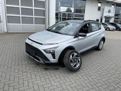 Usata Hyundai Bayon Intro Edition 101 CV (74 kW) 2022 Argento SUV