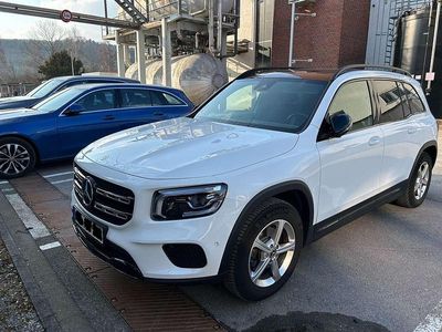 Gebraucht Mercedes GLB200 Edition 163 PS (119 kW) 2022 Weiß SUV