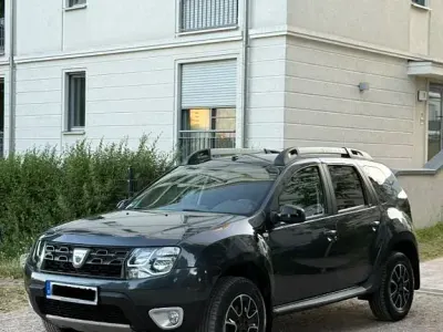 Gebraucht Dacia Duster Prestige 114 PS (83 kW) 2017 Blau SUV