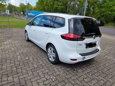 Usado Opel Zafira Tourer 120 HP (88 kW) 2011 Branco Monovolume