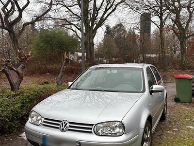 Gebraucht VW Golf IV 55 PS (40 kW) 2003 Silber Kleinwagen