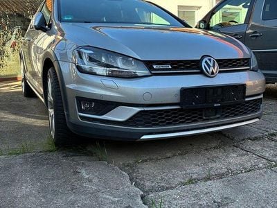 Usata VW Golf Alltrack 184 CV (135 kW) 2016 Beige Station wagon