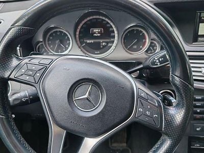 Mercedes E200
