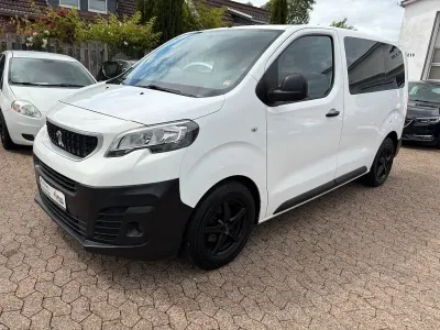 Gebraucht Peugeot Expert 95 PS (69 kW) 2017 Weiß Van