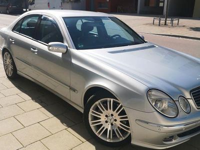 Mercedes E280