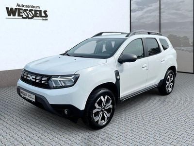 Second-hand Dacia Duster Journey 150 CP (110 kW) 2023 Alb SUV