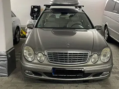 Gebraucht Mercedes E350 Elegance 272 PS (200 kW) 2005 Beige Limousine