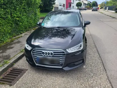 Gebraucht Audi A1 Sportback 116 PS (85 kW) 2016 Schwarz Kleinwagen