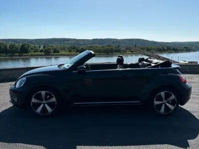 Gebraucht VW Beetle 160 PS (117 kW) 2013 Schwarz Kleinwagen