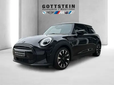 Gebraucht Mini Cooper 136 PS (100 kW) 2024 Schwarz Kleinwagen