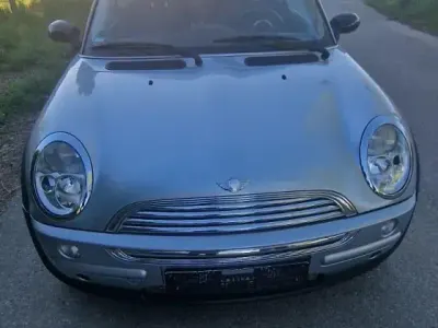 Usata Mini Cooper 116 CV (85 kW) 2003 Argento Utilitaria