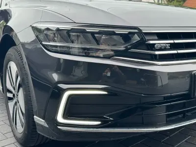 Gebraucht VW Passat GTE 218 PS (160 kW) 2020 Grau Kombi