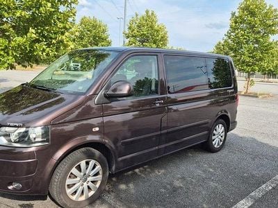 Usata VW T5 140 CV (102 kW) 2011 Viola Furgone