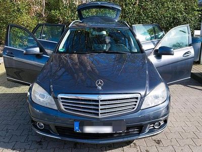 Second-hand Mercedes C200 136 CP (100 kW) 2009 Gri Break