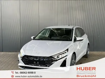 Neu Hyundai i20 90 PS (66 kW) 2026 Lumen grey Kleinwagen