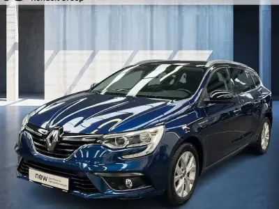 Gebraucht Renault Mégane GrandTour LIMITED 140 PS (102 kW) 2020 Blau Kombi