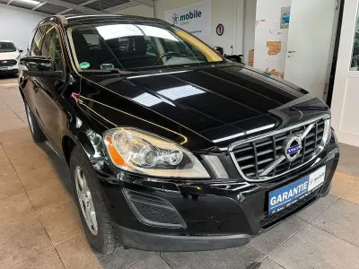 Gebraucht Volvo XC60 Kinetic 163 PS (119 kW) 2012 SUV