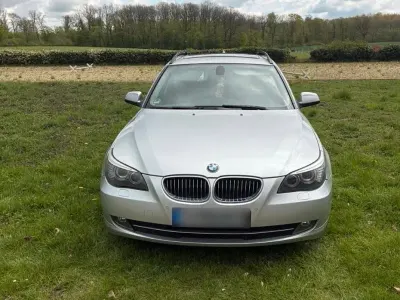 Gebraucht BMW 523 190 PS (139 kW) 2009 Silber Kombi