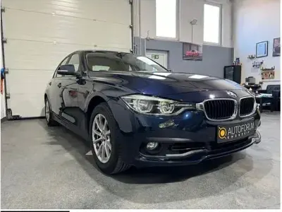 Gebraucht BMW 320 Sport Line 190 PS (139 kW) 2016 Weiß Limousine