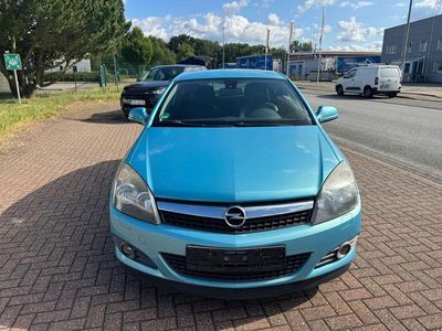 Opel Astra GTC