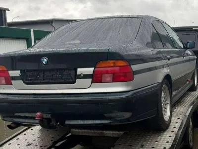 Gebraucht BMW 520 150 PS (110 kW) 1996 Grün Limousine