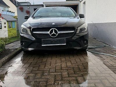 Mercedes CLA220