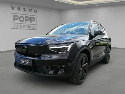 Gebraucht Volvo EX40 Plus 185 kW (252 PS) 2025 Onyx black SUV