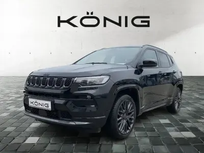 Käytetty Jeep Compass 180 HP (132 kW) 2022 Musta Katumaasturi