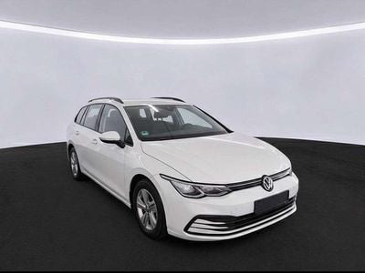 Second-hand VW Golf VIII Life 150 CP (110 kW) 2023 Alb Break