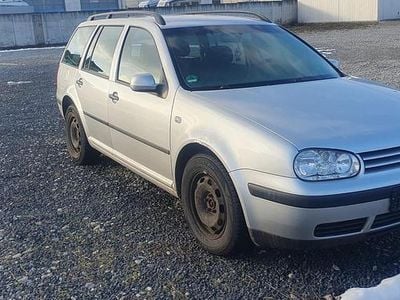 Usata VW Golf IV 100 CV (73 kW) 2003 Argento Station wagon