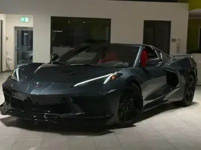 Używany Corvette Stingray 496 KM (364 kW) 2021 Szary Coupe