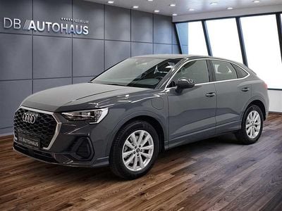 Grau Gebraucht 2022 Audi Q3 Sportback Ambiente SUV | 27.880 € (Superpreis)