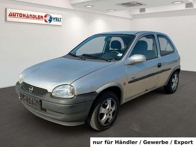 Gebraucht Opel Corsa Edition 65 PS (47 kW) 2000 Silber Limousine