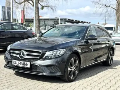 Gebraucht Mercedes C300e 211 PS (155 kW) 2020 Grau Kombi