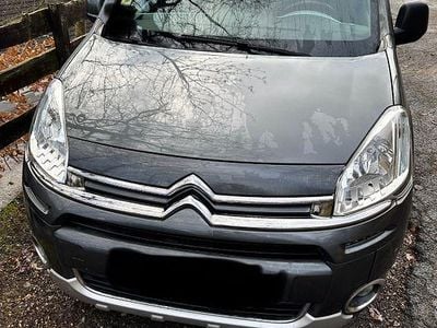 Gebraucht Citroën Berlingo 120 PS (88 kW) 2015 Grau Van / Kleinbus