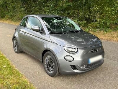 Second-hand Fiat 500e Icon 86 kW (118 CP) 2022 Gri Hatchback