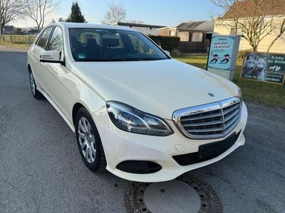 Mercedes E200
