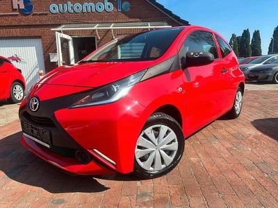Gebraucht Toyota Aygo Business Edition 69 PS (50 kW) 2016 Rot Kleinwagen