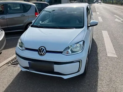 Gebraucht VW e-up! Style 61 kW (83 PS) 2021 Weiß Kleinwagen