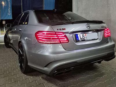 Mercedes E63 AMG