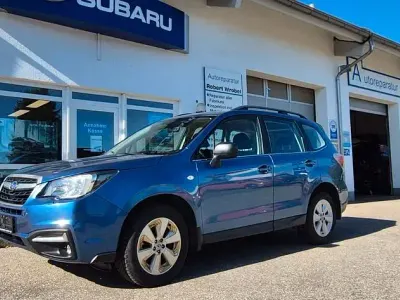 Usata Subaru Forester Active 147 CV (108 kW) 2019 Blu SUV
