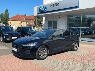 Gebraucht Ford Focus ST-Line 155 PS (114 kW) 2025 Schwarz Limousine