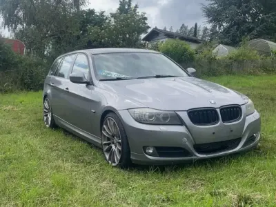Gebraucht BMW 318 Performance 200 PS (147 kW) 2010 Grau Kombi