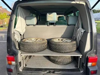 Gebraucht VW Multivan 102 PS (75 kW) 2000 Schwarz Van / Kleinbus
