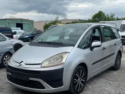 Używany Citroën C4 Comfort 109 KM (80 kW) 2007 Srebrny SUV