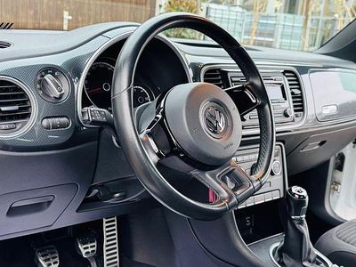 Gebraucht VW Beetle Sport 200 PS (147 kW) 2013 Weiß Kleinwagen